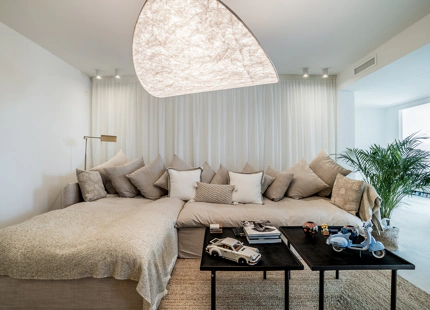 ELEGANTE VILLA NUEVA A LA VENTA EN EL VALLE DEL GOLF, NUEVA ANDALUCÍA
