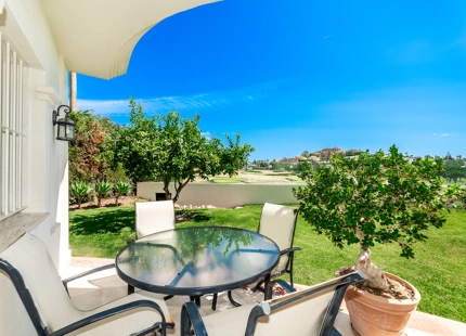 IMPRESSIVE FRONTLINE GOLF ANDALUCIAN-STYLE MANSION FOR SALE IN NUEVA ANDALUCIA