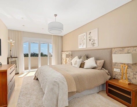 Villa for sale in Nueva Andalucia, Marbella