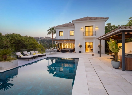 CHARMING MEDITERRANEAN-STYLE VILLA IN BENAHAVIS
