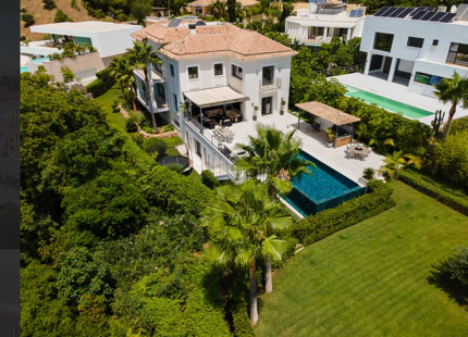 CHARMING MEDITERRANEAN-STYLE VILLA IN BENAHAVIS