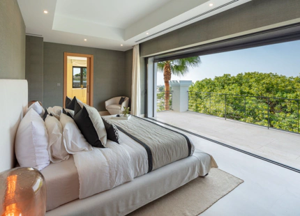 CHARMING MEDITERRANEAN-STYLE VILLA IN BENAHAVIS