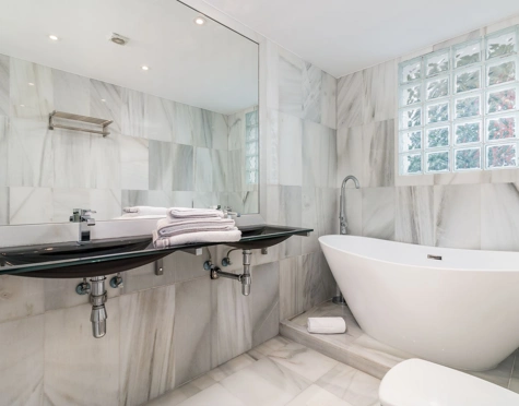 Villa for sale in Nueva Andalucia, Marbella
