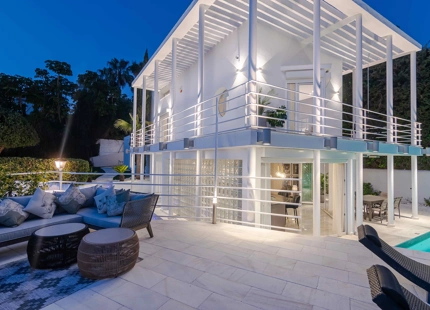 VILLA DE ESTILO MIAMI BEACH
