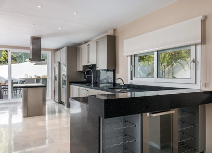 VILLA DE ESTILO MIAMI BEACH