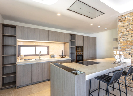 VILLA SOSTENIBLE EN VENTA EN BENAHAVIS