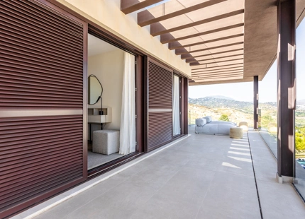 VILLA SOSTENIBLE EN VENTA EN BENAHAVIS