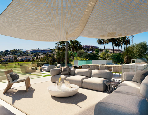 Villa en venta en Los Naranjos Golf, Nueva Andalucia