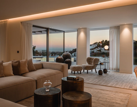 Villa for sale in Lomas de La Quinta, Benahavis
