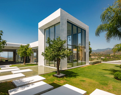 Villa for sale in Marbella Club Golf Resort, Benahavis