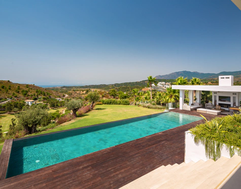 Villa for sale in Marbella Club Golf Resort, Benahavis