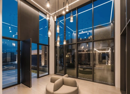 PROPIEDAD ARQUITECTÓNICA EXCEPCIONAL EN VENTA EN BENAHAVÍS