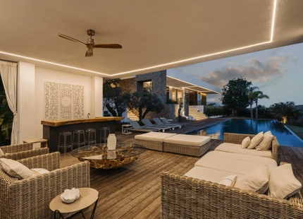 PROPIEDAD ARQUITECTÓNICA EXCEPCIONAL EN VENTA EN BENAHAVÍS