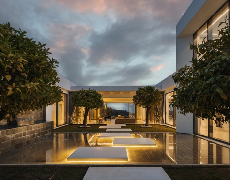 Villa for sale in Marbella Club Golf Resort, Benahavis