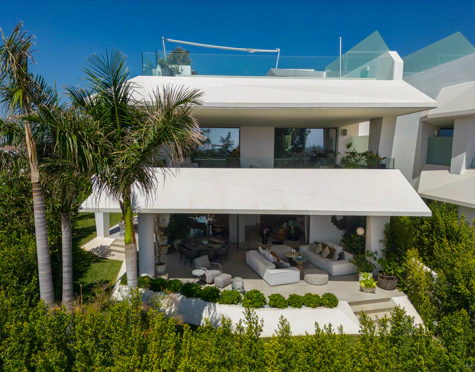 Semi Detached Villa for sale in Nueva Andalucia, Marbella