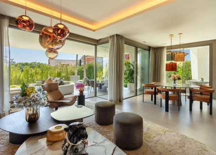 ARCHITECTURAL VILLA FOR SALE IN NUEVA ANDALUCIA