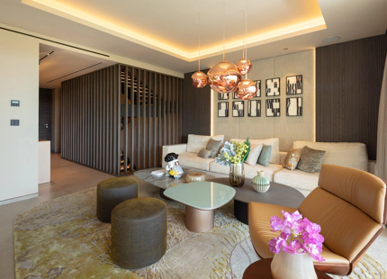 ARCHITECTURAL VILLA FOR SALE IN NUEVA ANDALUCIA