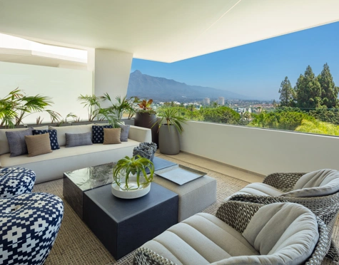 Semi Detached Villa for sale in Nueva Andalucia, Marbella