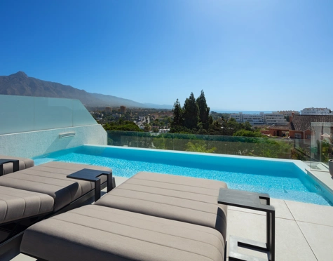 Semi Detached Villa for sale in Nueva Andalucia, Marbella