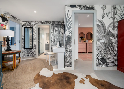 OUT-OF-THE ORDINARY TOWNHOUSE FOR SALE IN NUEVA ANDALUSIA 