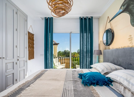 OUT-OF-THE ORDINARY TOWNHOUSE FOR SALE IN NUEVA ANDALUSIA 