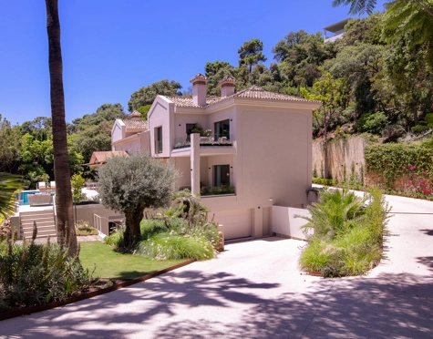 Villa for sale in La Zagaleta, Benahavis
