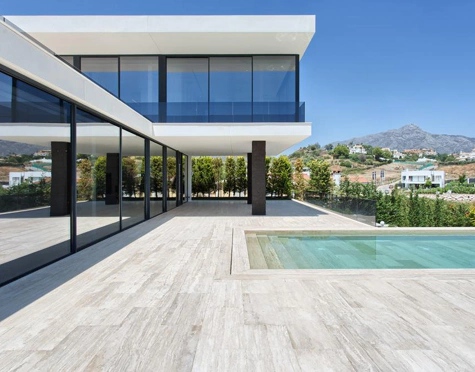 FANTÁSTICA VILLA DE GOLF MODERNA EN VENTA EN NUEVA ANDALUCIA