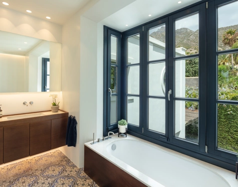 Villa en venta en Marbella Golden Mile