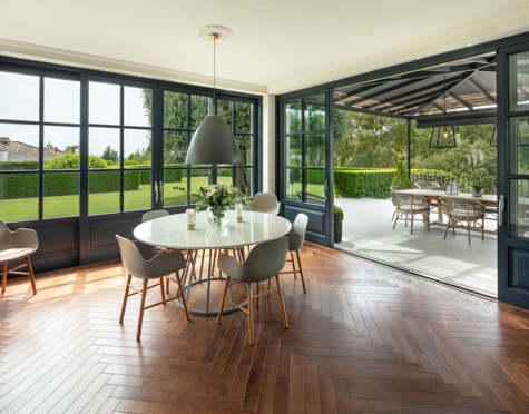 Villa en venta en Marbella Golden Mile