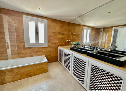 Semi Detached House for long term rent in Marbella Club, Marbella Golden Mile