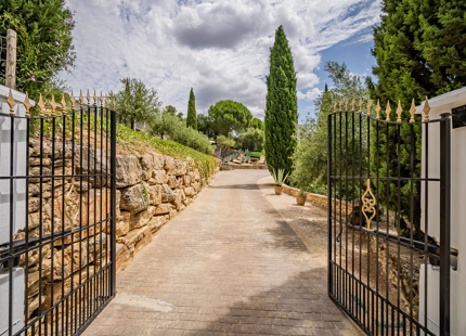 MAGNÍFICA FINCA CON MÚLTIPLES OPORTUNIDADES EN EL NORTE DE RONDA