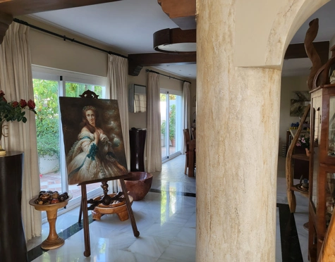 Villa en venta en Aloha, Nueva Andalucia