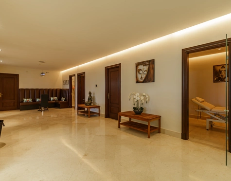 Villa en venta en La Alqueria, Benahavis