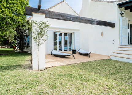 ENCANTADORA VILLA MEDITERRÁNEA EN CASCADA DE CAMOJÁN