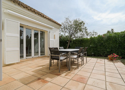 ENCANTADORA VILLA MEDITERRÁNEA EN CASCADA DE CAMOJÁN