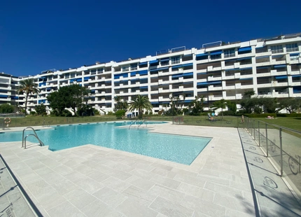 THREE BEDROOM APPARTMENT FOR RENT IN THE HEART OF PUERTO BANUS