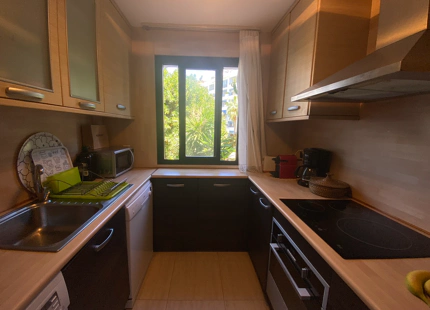 THREE BEDROOM APPARTMENT FOR RENT IN THE HEART OF PUERTO BANUS