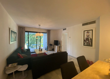 THREE BEDROOM APPARTMENT FOR RENT IN THE HEART OF PUERTO BANUS