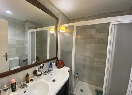 THREE BEDROOM APPARTMENT FOR RENT IN THE HEART OF PUERTO BANUS