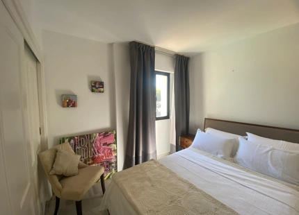 THREE BEDROOM APPARTMENT FOR RENT IN THE HEART OF PUERTO BANUS