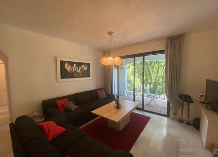 THREE BEDROOM APPARTMENT FOR RENT IN THE HEART OF PUERTO BANUS