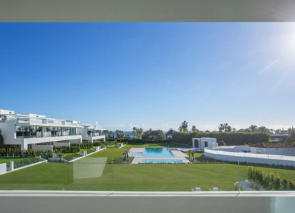 VILLA ÚNICA DE NUEVA CONSTRUCCIÓN EN PLENO CORAZÓN DEL GOLDEN MILE DE MARBELLA