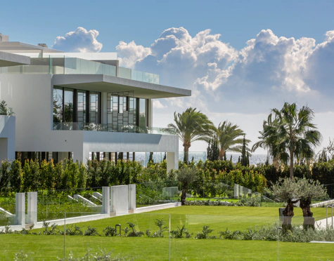 Semi Detached Villa for sale in Marbella Golden Mile