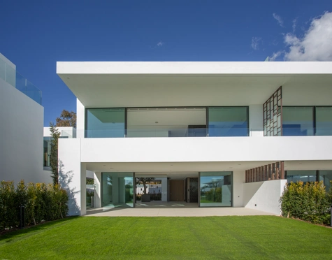 Semi Detached Villa for sale in Marbella Golden Mile