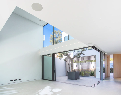 Semi Detached Villa for sale in Marbella Golden Mile