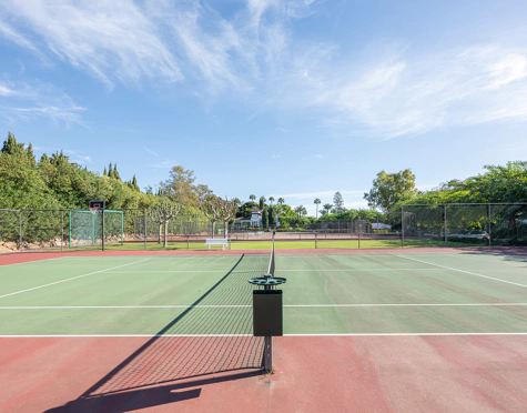 Apartamento Planta Baja en venta en New Golden Mile, Estepona East