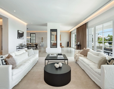 Villa for sale in Marbella Club Golf Resort, Benahavis
