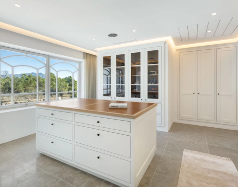 Villa for sale in Marbella Club Golf Resort, Benahavis
