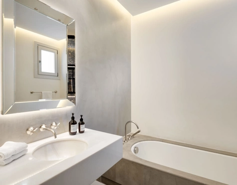 Villa for sale in Marbella Club Golf Resort, Benahavis