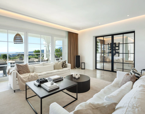 Villa for sale in Marbella Club Golf Resort, Benahavis